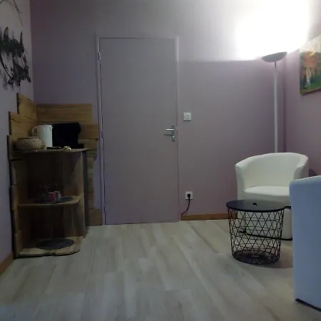 Bed & Breakfast L'anagramme, Chambres, Table D'hotes Et Pour Adultes, Naturistes Ou Non ! Cindre