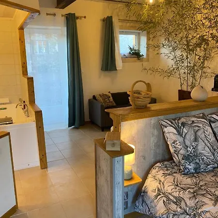 L'anagramme, Chambres, Table D'hotes Et Pour Adultes, Naturistes Ou Non ! Bed & Breakfast *