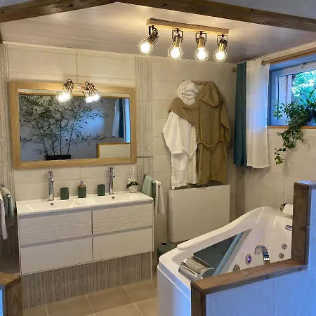L'anagramme, Chambres, Table D'hotes Et Pour Adultes, Naturistes Ou Non !